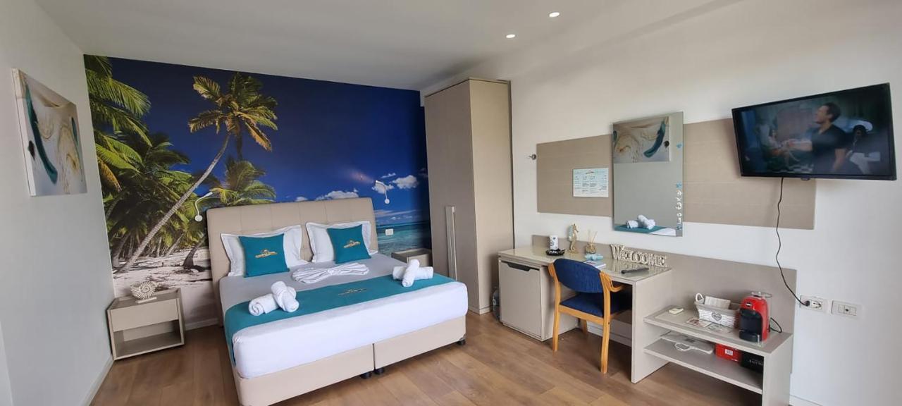 Suncoast Rooms Port Side Σαράντα Εξωτερικό φωτογραφία