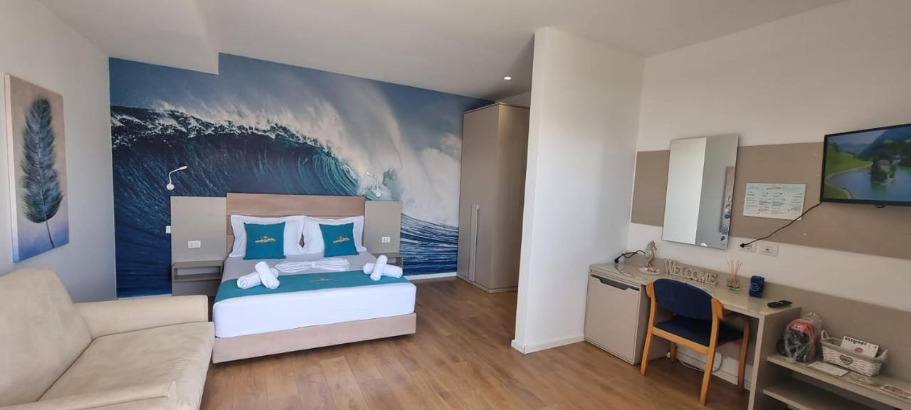 Suncoast Rooms Port Side Σαράντα Εξωτερικό φωτογραφία