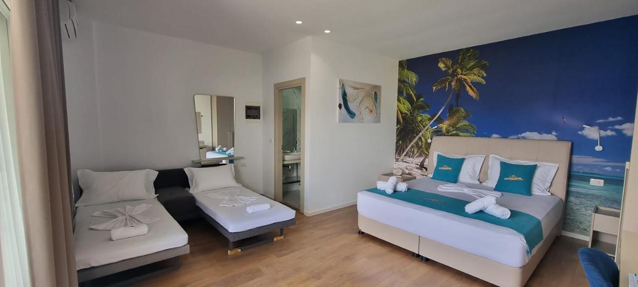 Suncoast Rooms Port Side Σαράντα Εξωτερικό φωτογραφία