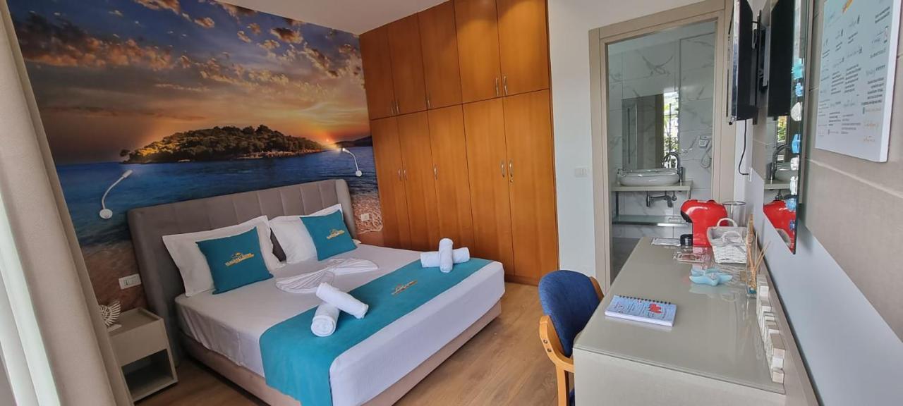 Suncoast Rooms Port Side Σαράντα Εξωτερικό φωτογραφία