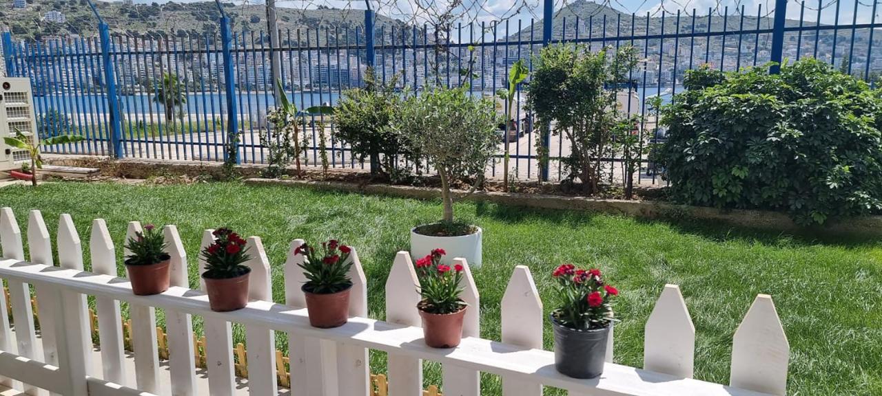 Suncoast Rooms Port Side Σαράντα Εξωτερικό φωτογραφία